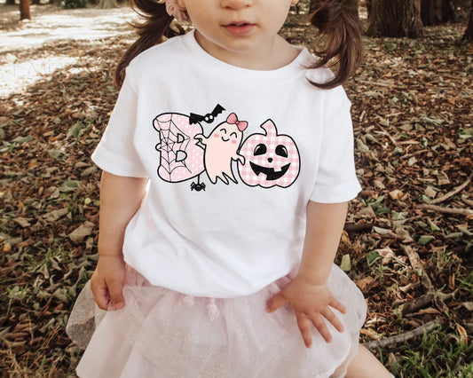 GIRLY BOO - GILDAN TEE